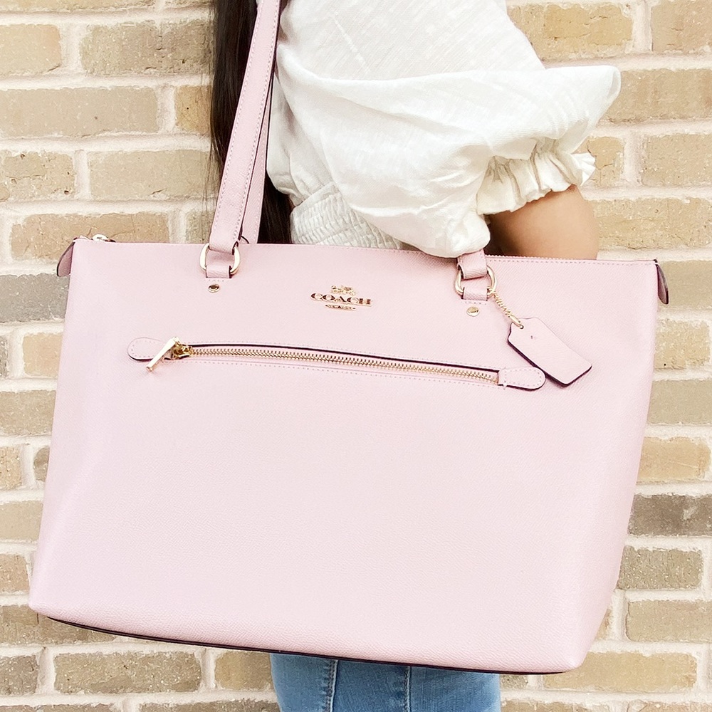 ‼️SALE‼️👜💕-NWT Coach Tote Pink - Picture 2 of 4